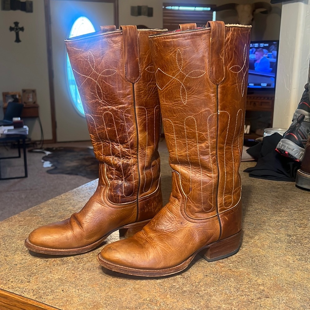 Macie Bean Boots size 8M